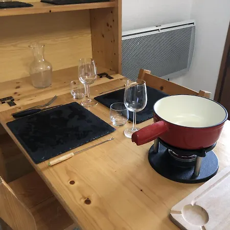 Apartamento Studio Montagne Vue Mont Joly Au Pied Des Pistes